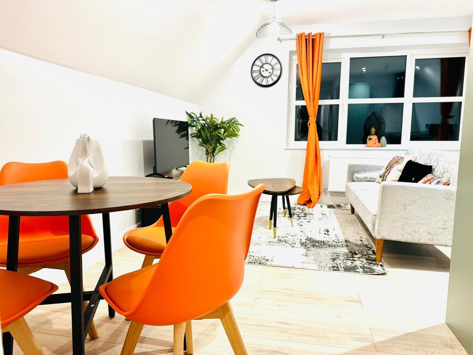Dover Luxury Apartments, Near Ferry Екстер'єр фото
