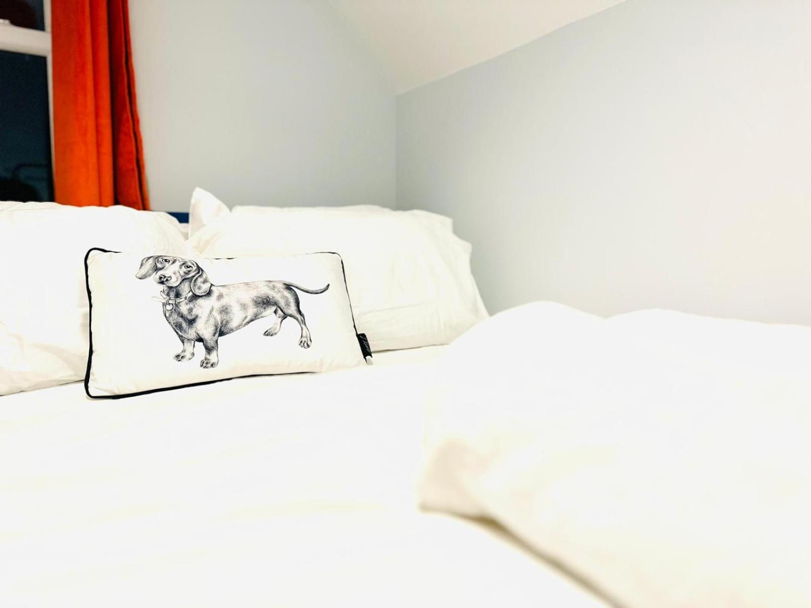 Dover Luxury Apartments, Near Ferry Екстер'єр фото